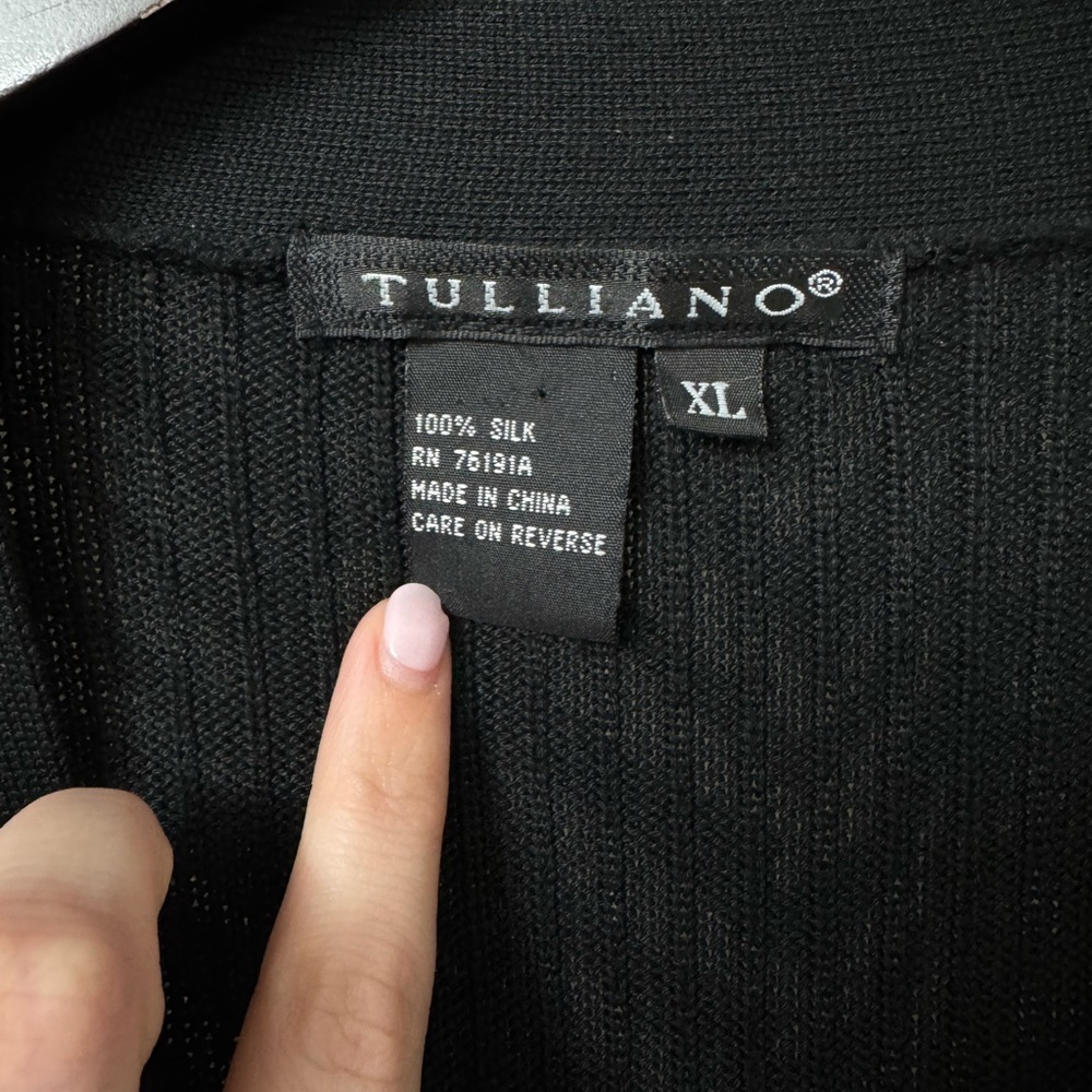 Men's Black Knitted Vest - Picture 6 of 8
